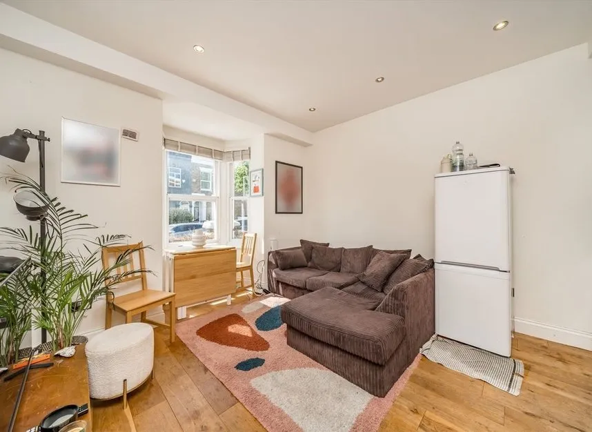 Glenarm Road, Clapton, E5, photo 2