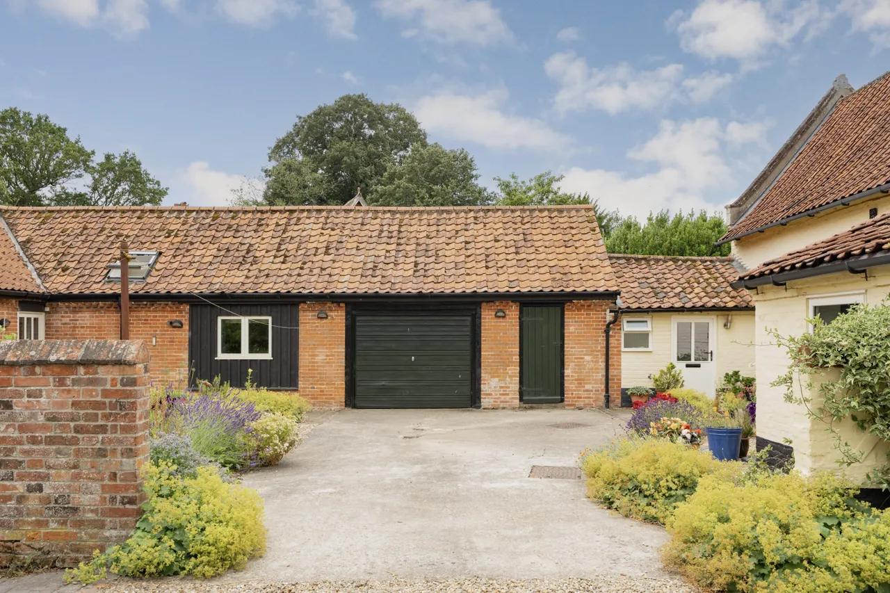 Norwich Road, Woodton, NR35, photo 28
