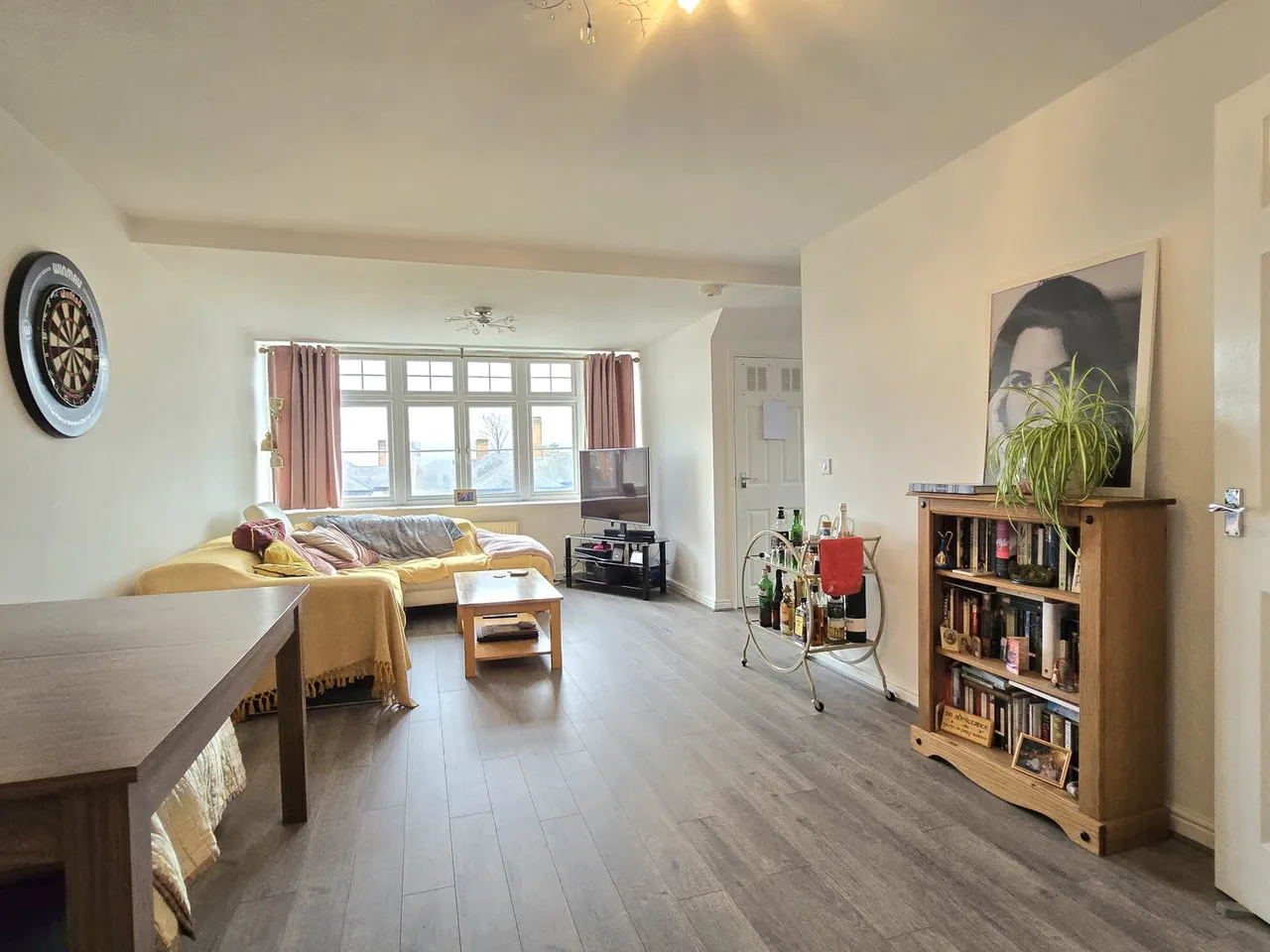 St. Crispin Drive, Northampton, NN5 4BL, photo 2