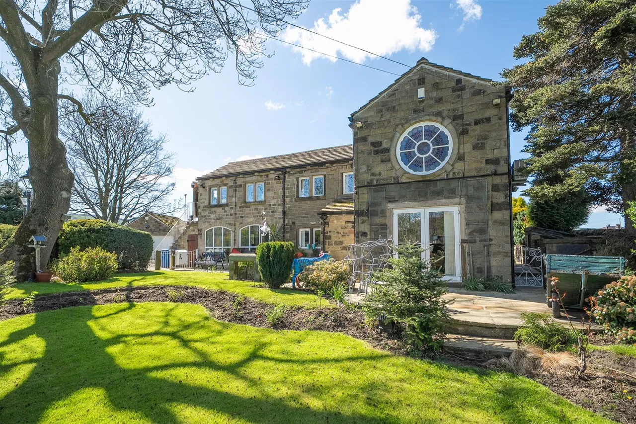Skipton Road, Cross Hills, BD20 7DS, photo 19