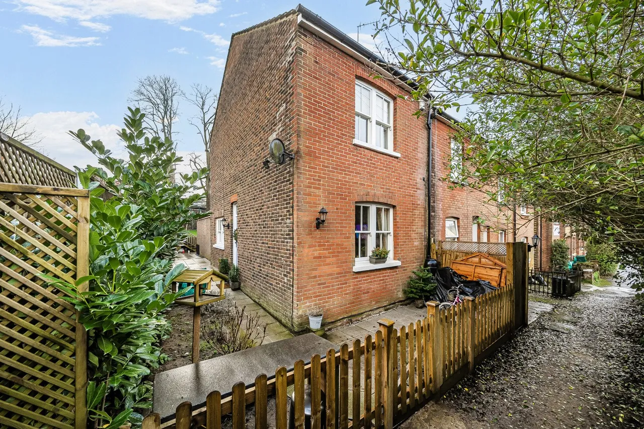 Buckhurst Avenue, Kent, TN13, photo 21