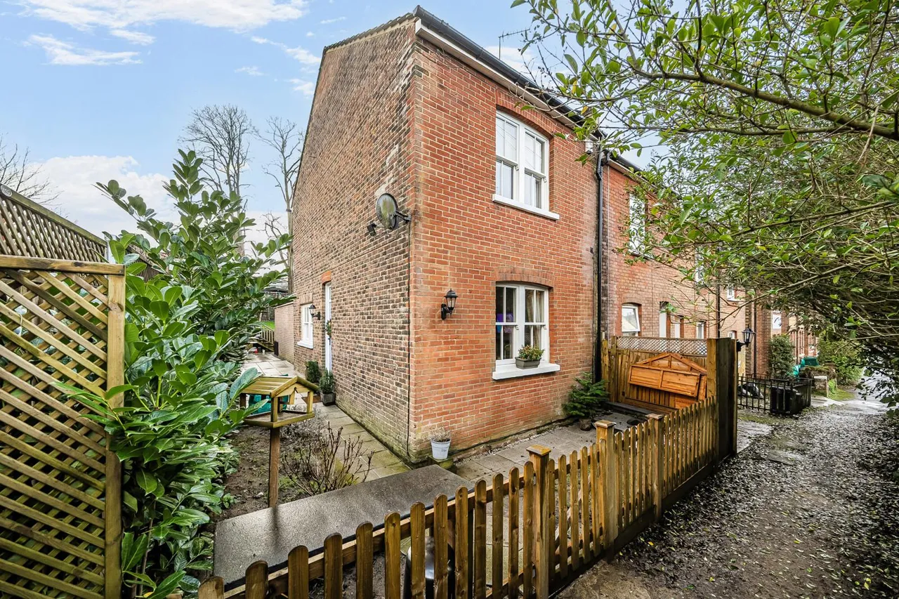 Buckhurst Avenue, TN13, photo 20