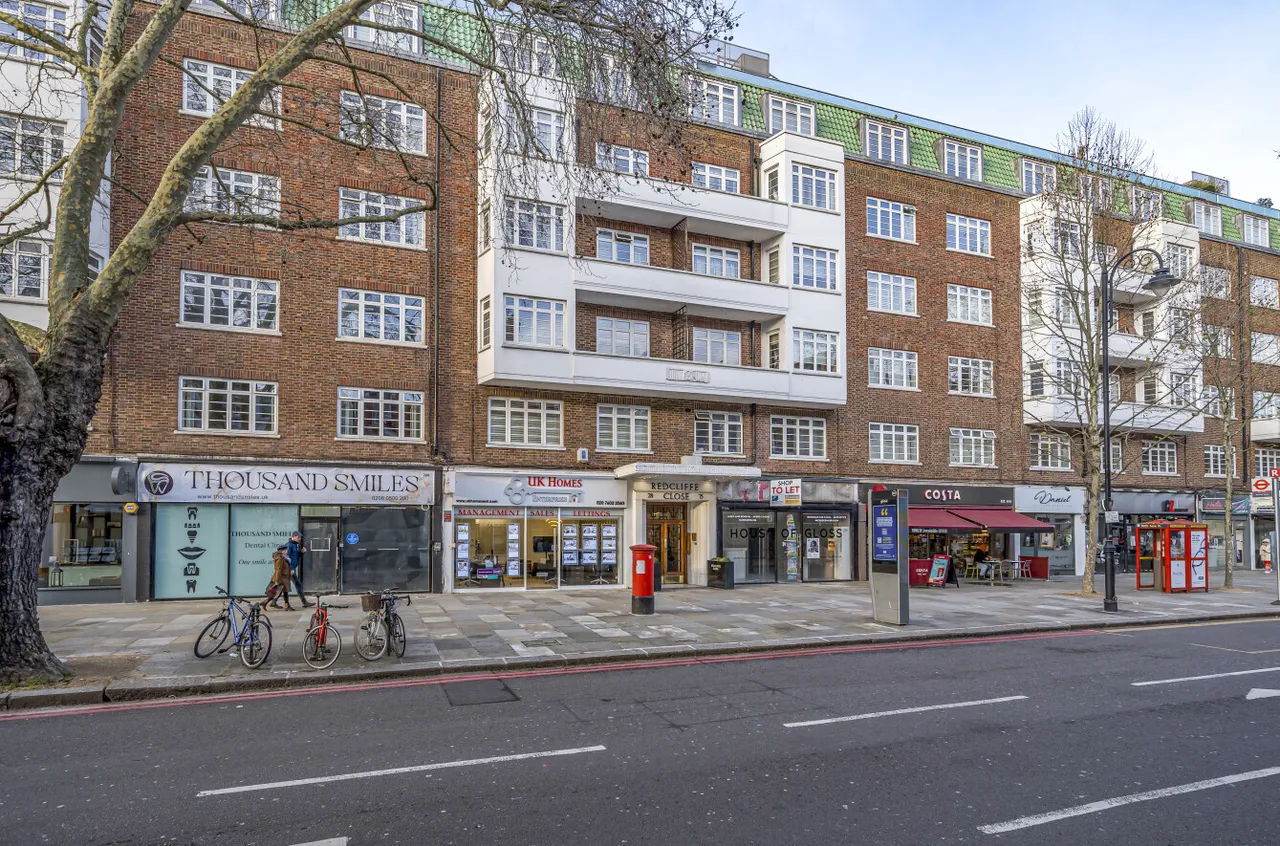 Old Brompton Road, London, SW5, photo 11