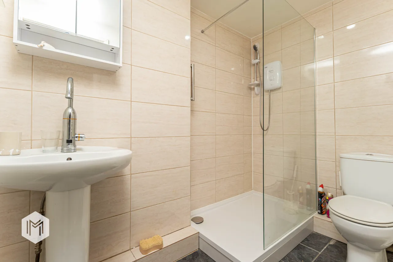Village Court, Whitworth, Rochdale, OL12 8RH, photo 10