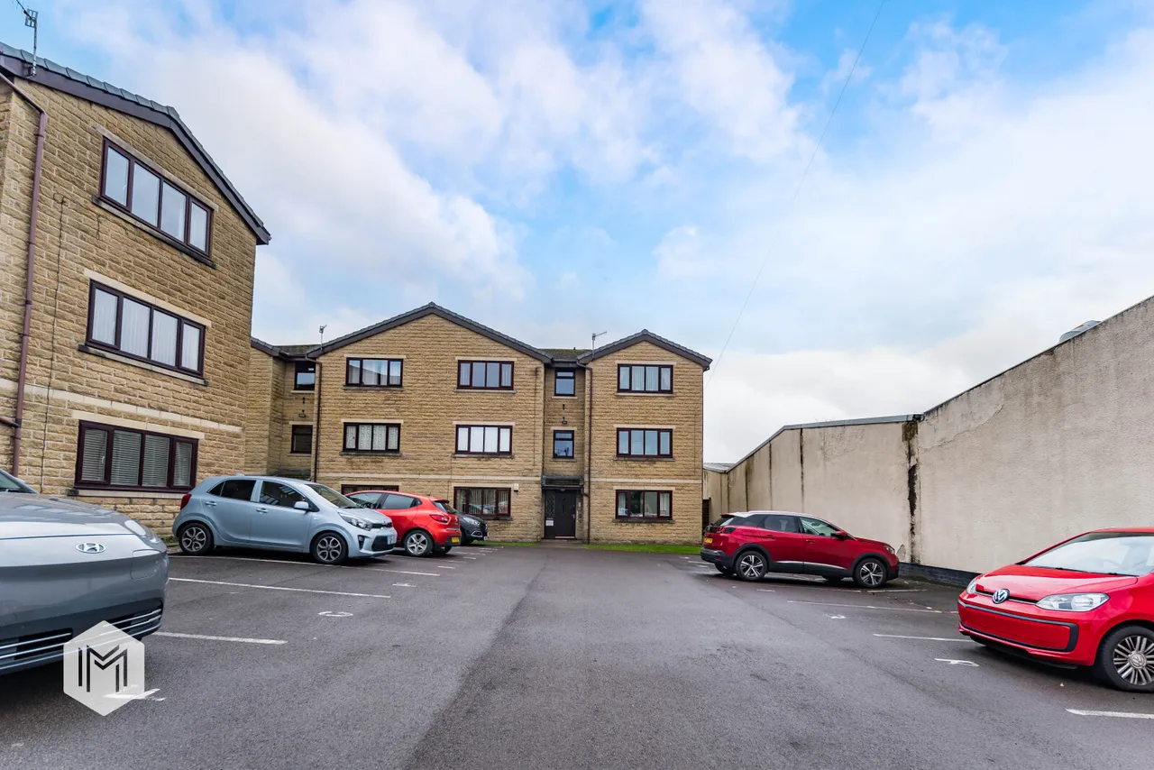 Village Court, Whitworth, Rochdale, OL12 8RH, photo 14