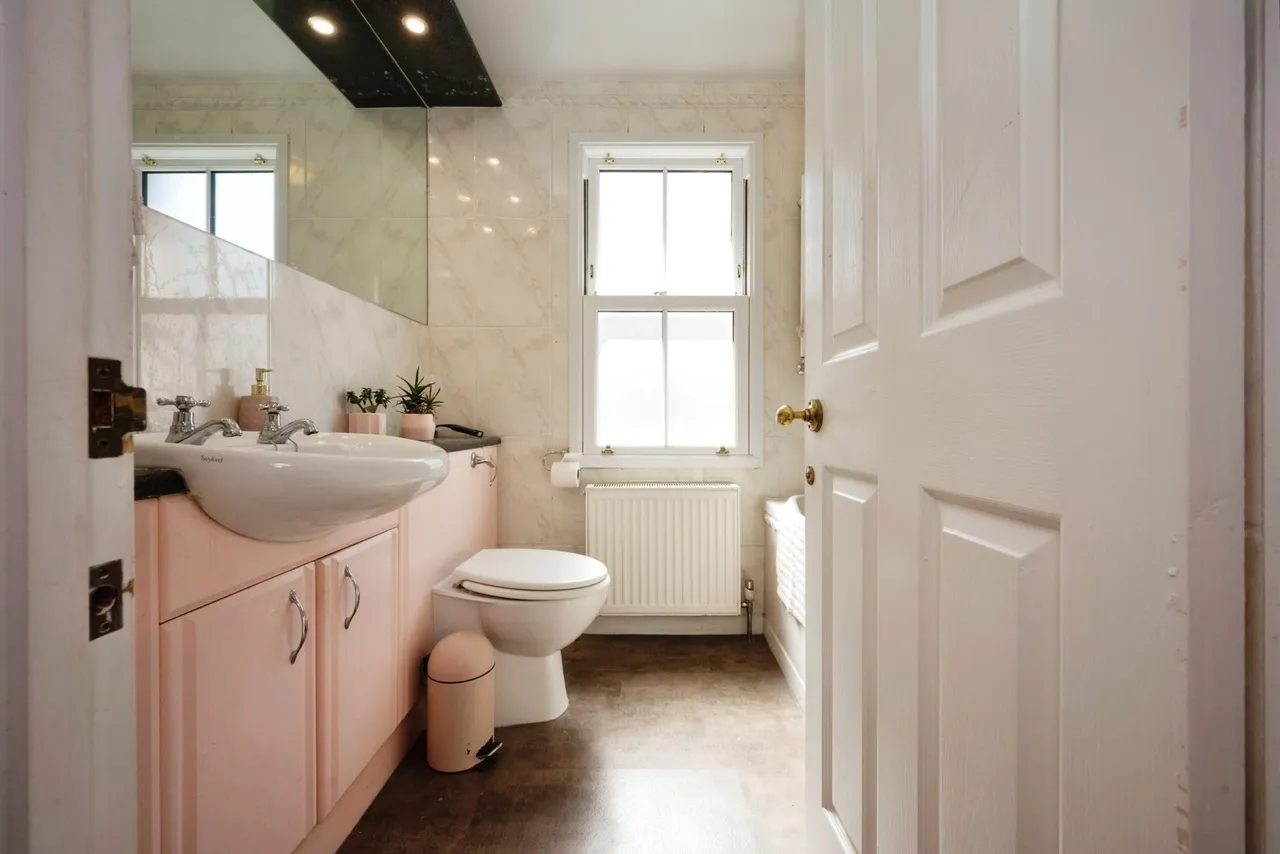 Denmark Street, Bedford, Bedfordshire, MK40, photo 11