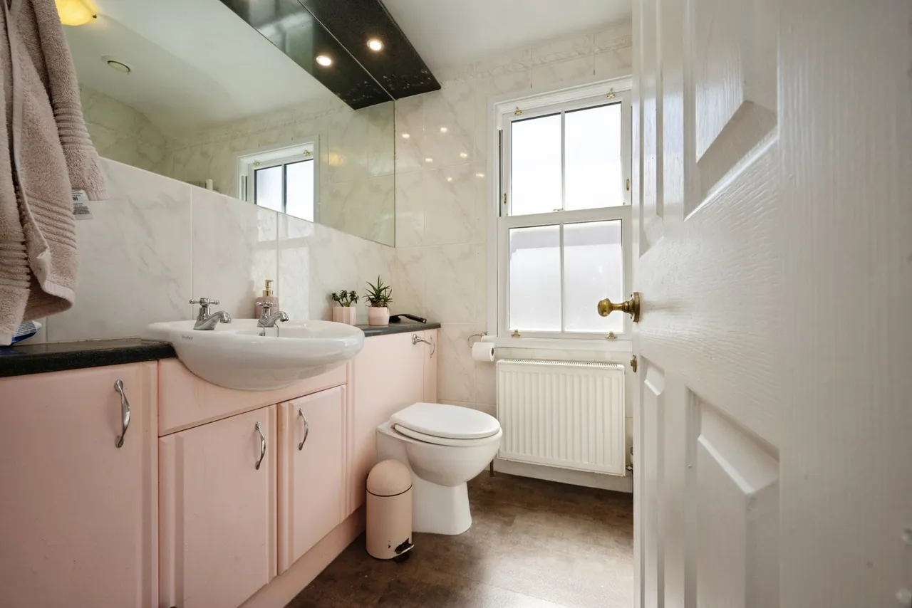 Denmark Street, Bedford, Bedfordshire, MK40, photo 18