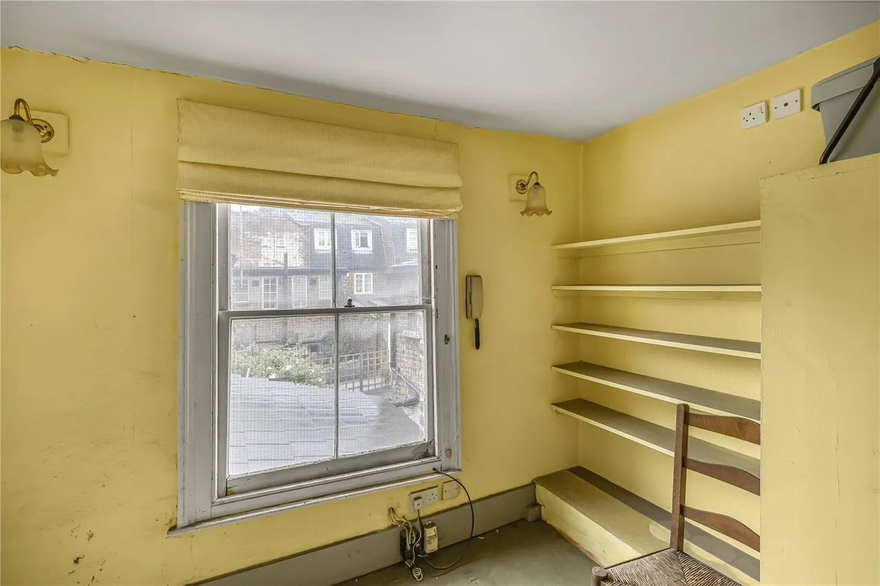 Wandsworth Bridge Road, Fulham, London, SW6, photo 14