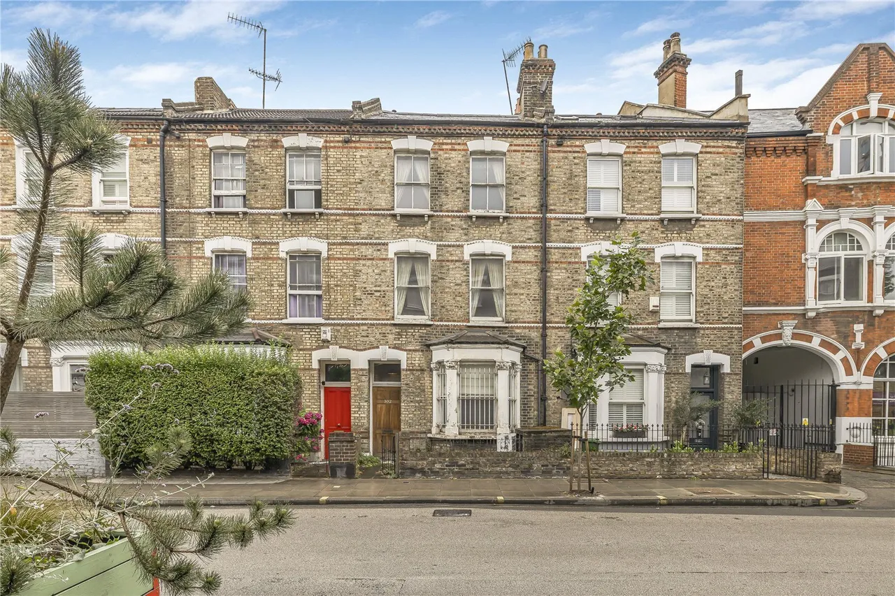 Wandsworth Bridge Road, Fulham, London, SW6, photo 9
