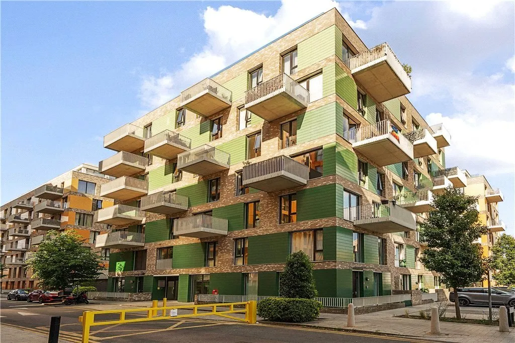 1 bed flat for sale — Christchurch Way, SE10