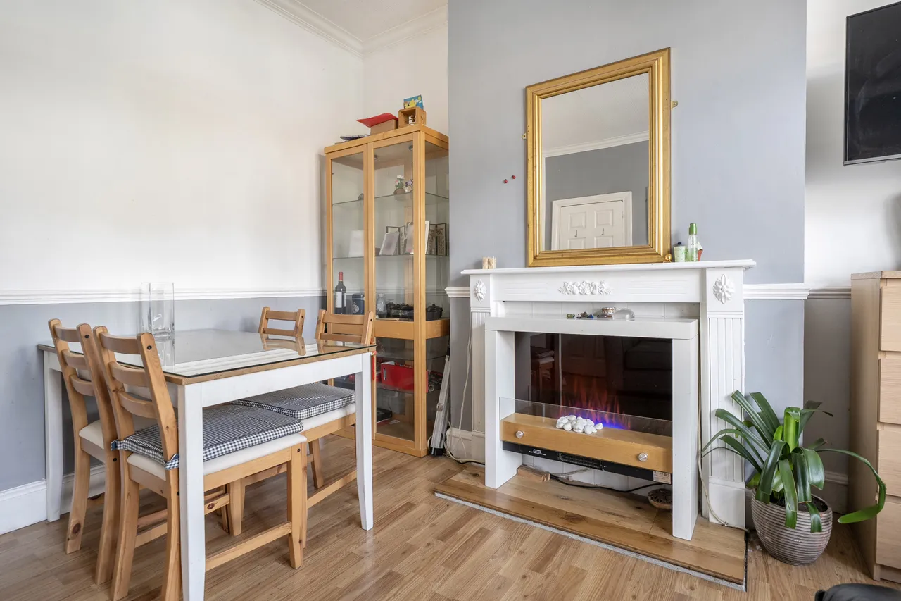 61 Cambridge Road, Harrow, photo 4