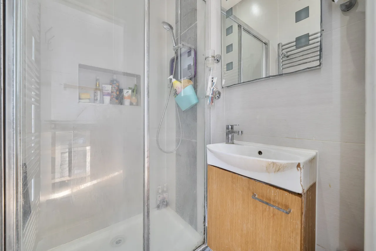 61 Cambridge Road, Harrow, photo 12