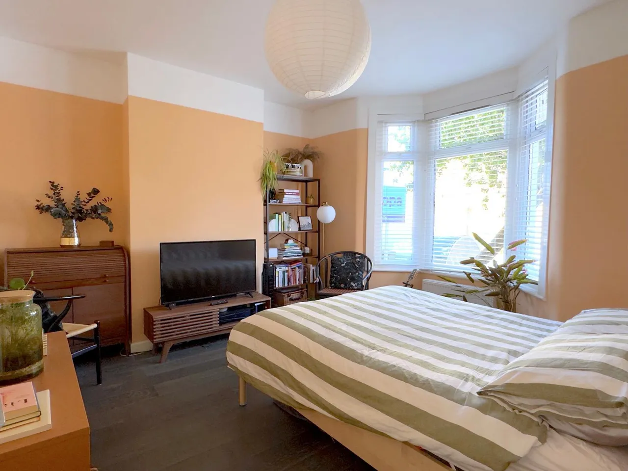 Camden Road, London, E17, photo 2