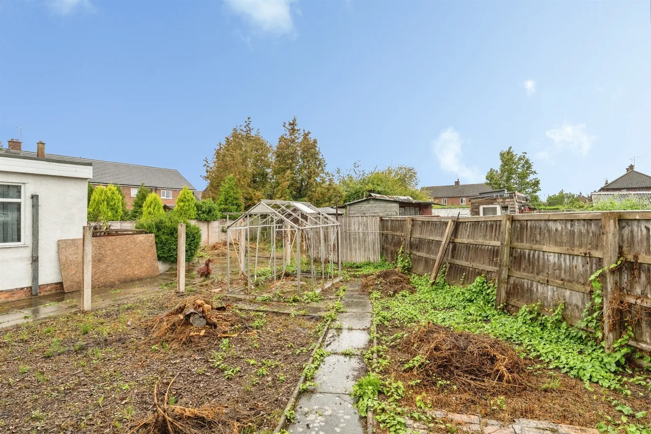 Leyland Drive, Saltney Ferry, CH4, photo 14