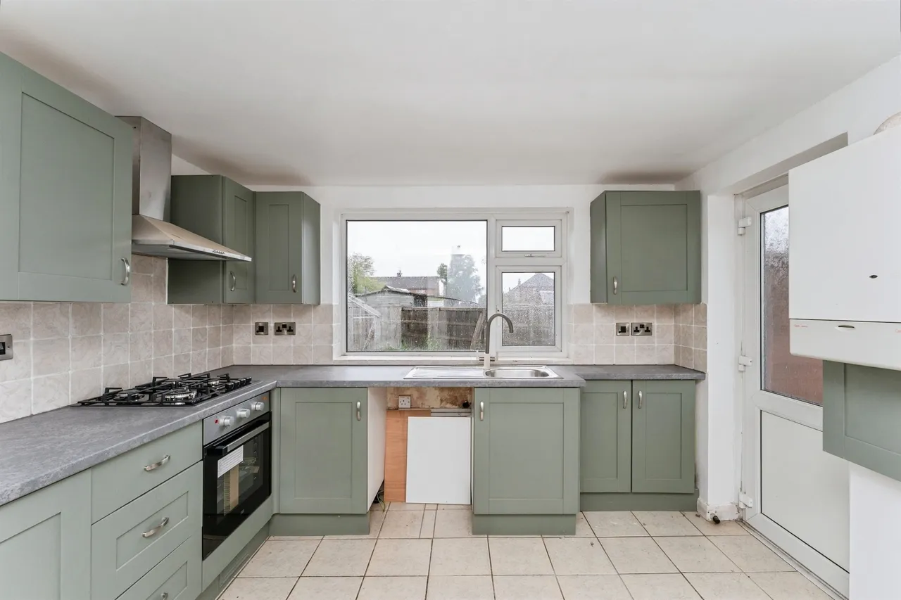 Leyland Drive, Saltney Ferry, CH4, photo 4