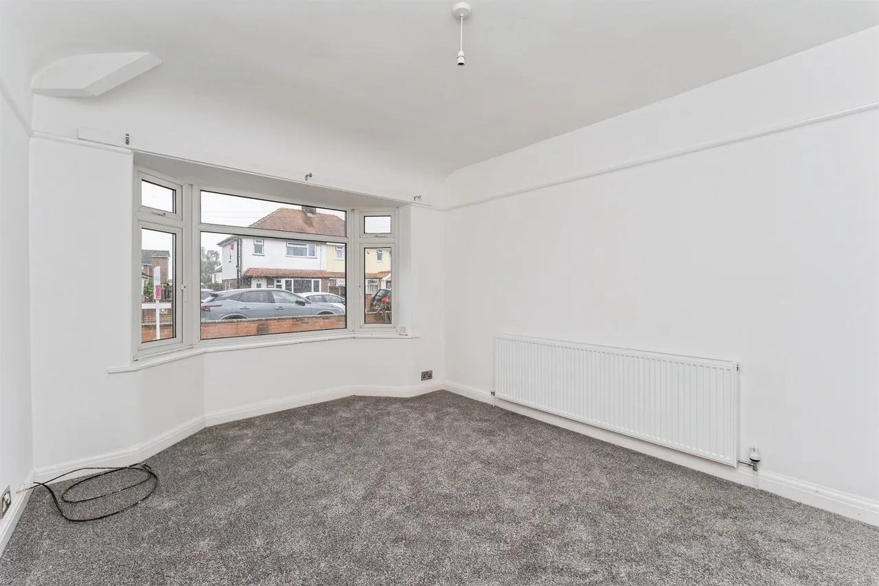 Leyland Drive, Saltney Ferry, CH4, photo 5
