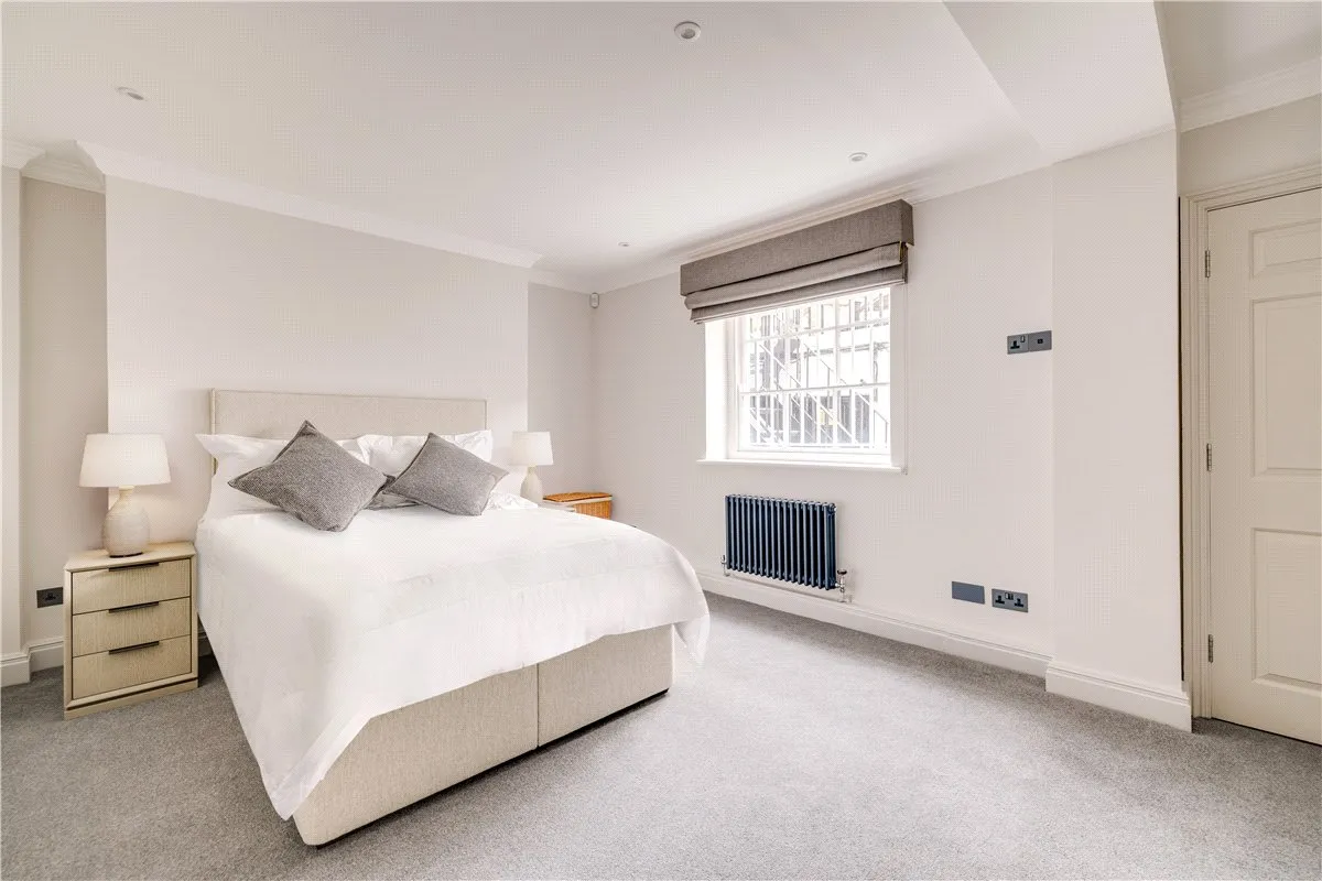 Cadogan Place, Belgravia, SW1X, photo 17