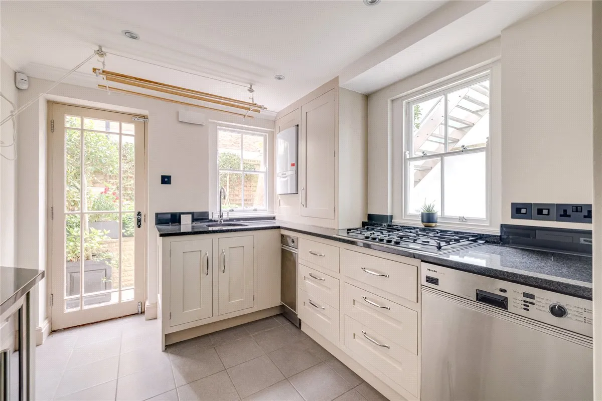 Cadogan Place, Belgravia, SW1X, photo 10