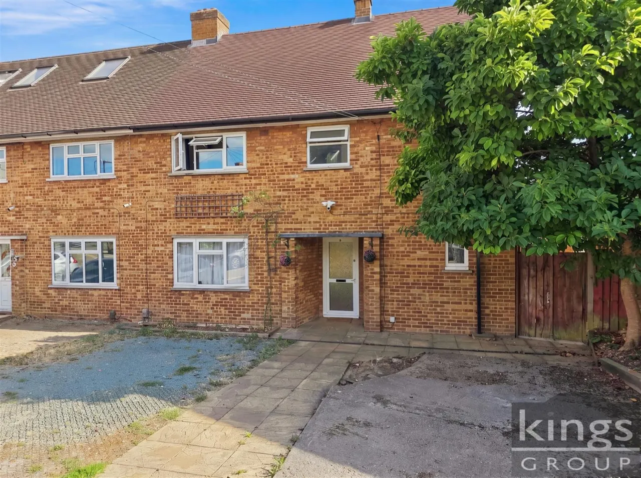 Tudor Crescent, Enfield, photo 23