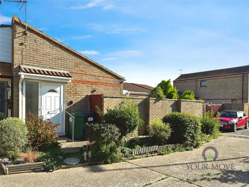 2 bed house to rent — Wade Close, Eastbourne, East Sussex, BN23