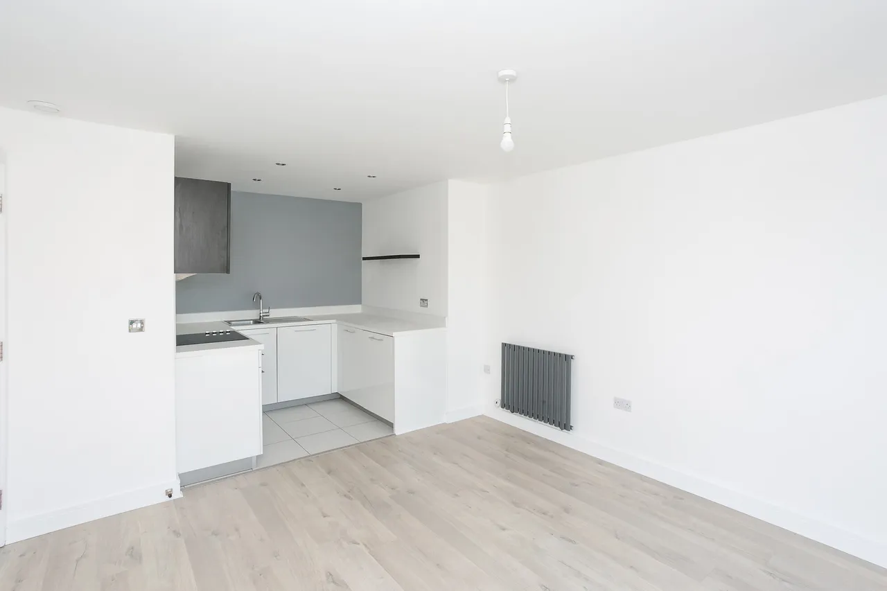 15 Moor End Lodge, Cotterells, Hemel Hempstead, photo 4
