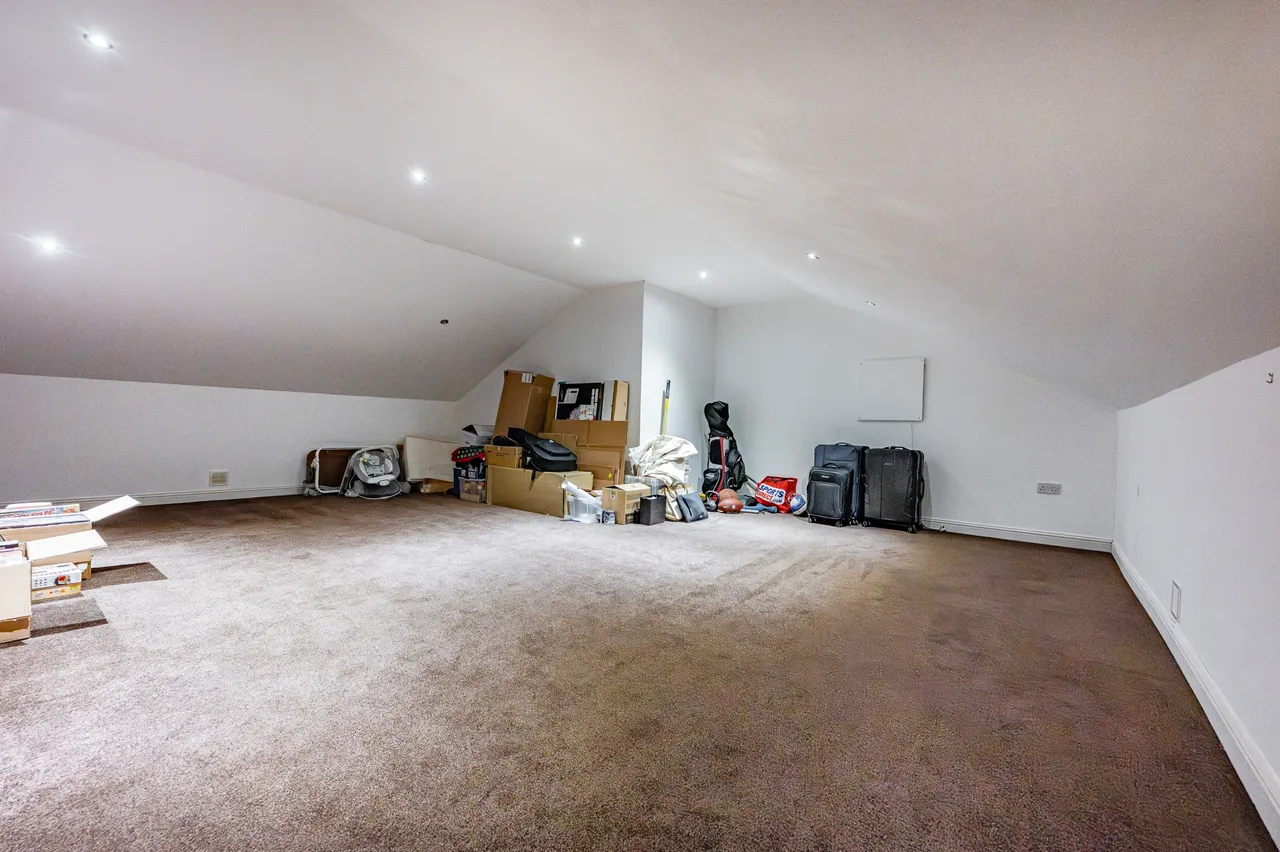 Finlay Drive, Dennistoun, G31, photo 26