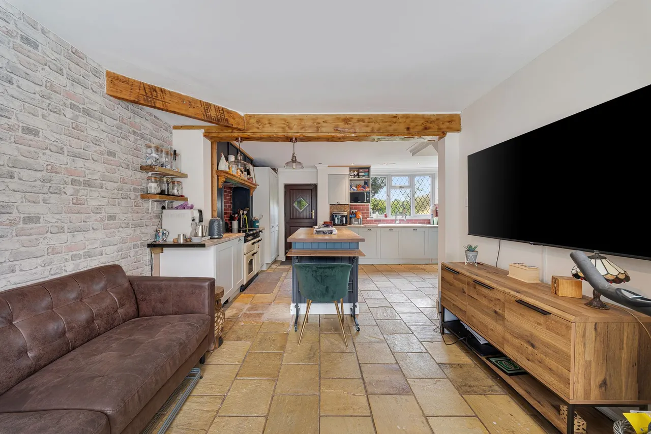 Mill Lane, Widnes, Widnes, WA8 3UU, photo 7