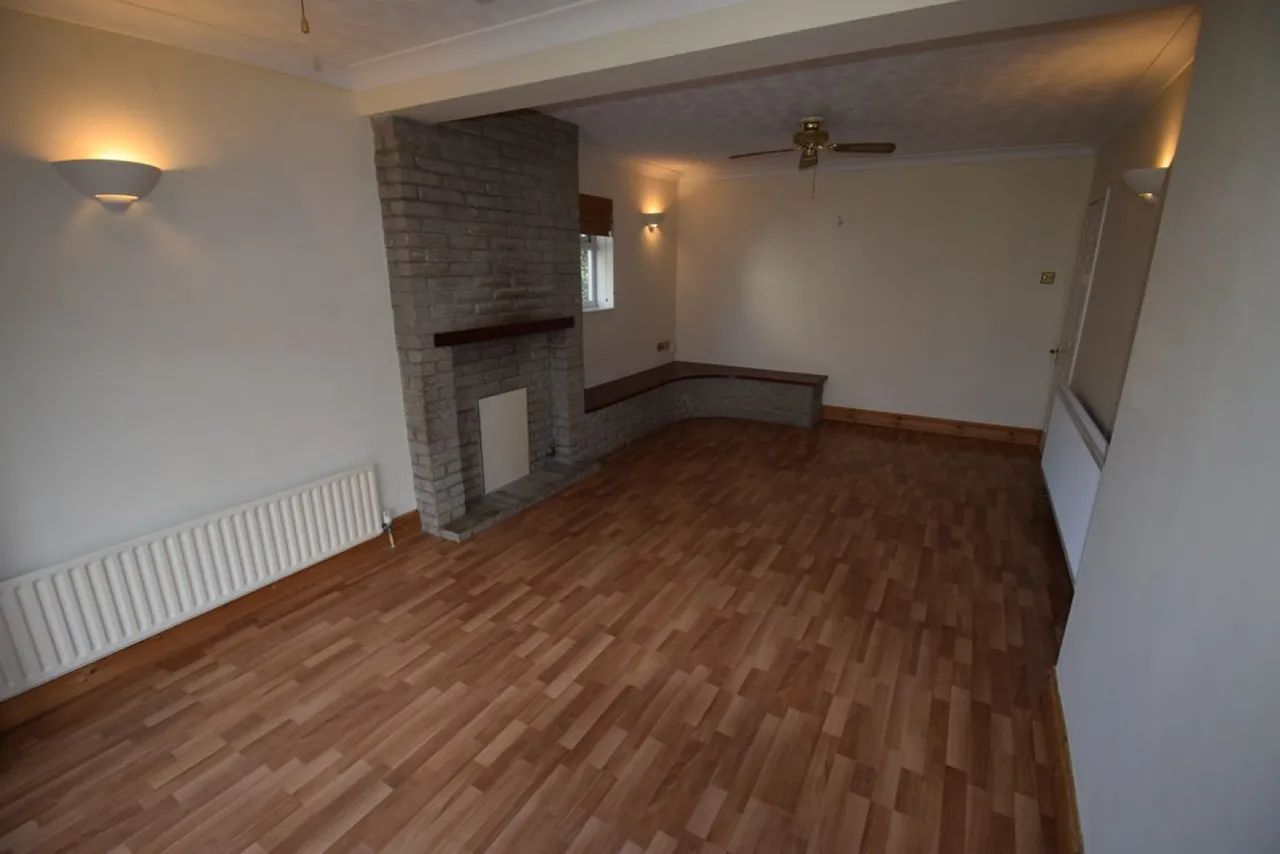 Stagsden Road, Bromham, Bedford, photo 10