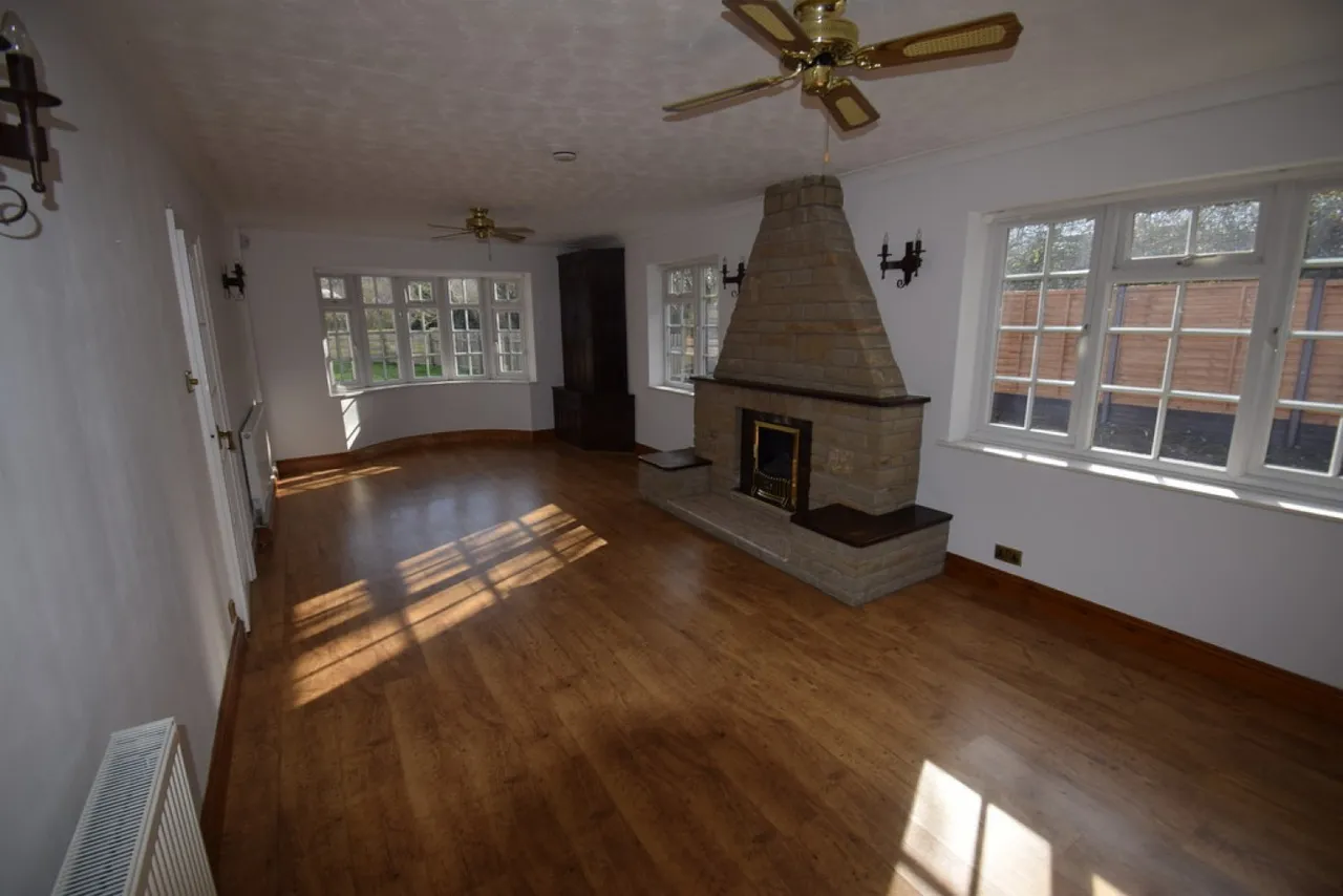Stagsden Road, Bromham, Bedford, photo 5