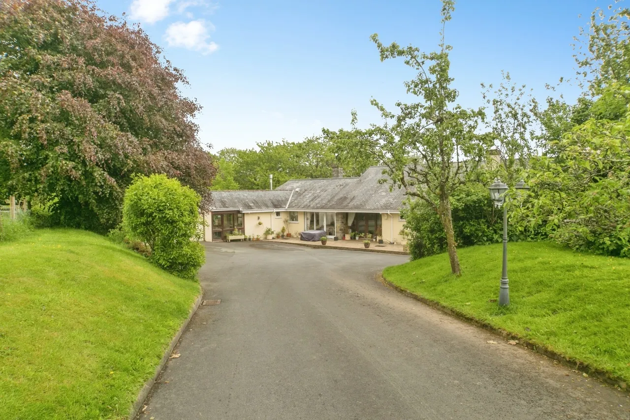 Llanystumdwy, Criccieth, LL52, photo 22