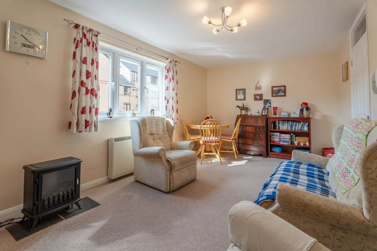 Alexandra Road, Barnstaple, EX32, photo 4