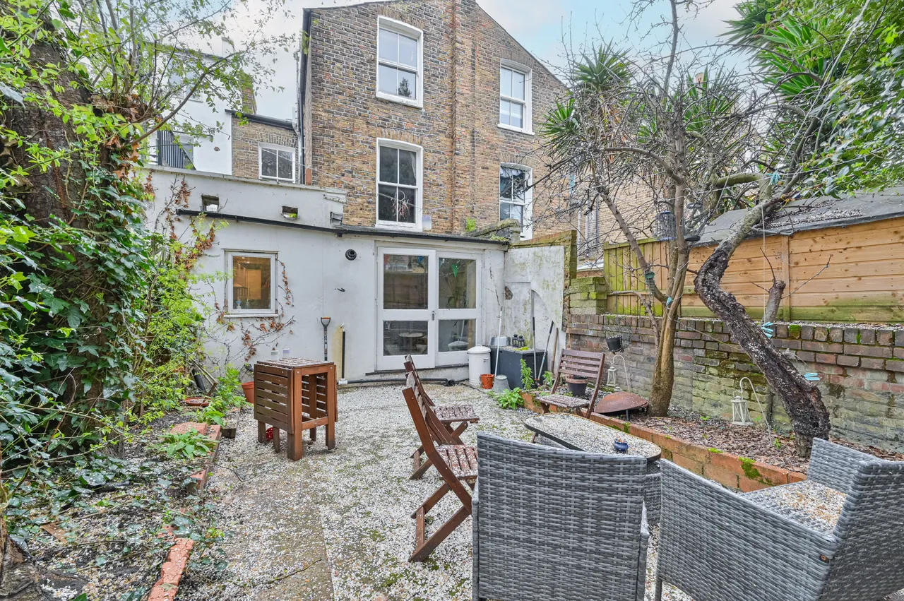 18 Rattray Road, London, photo 5