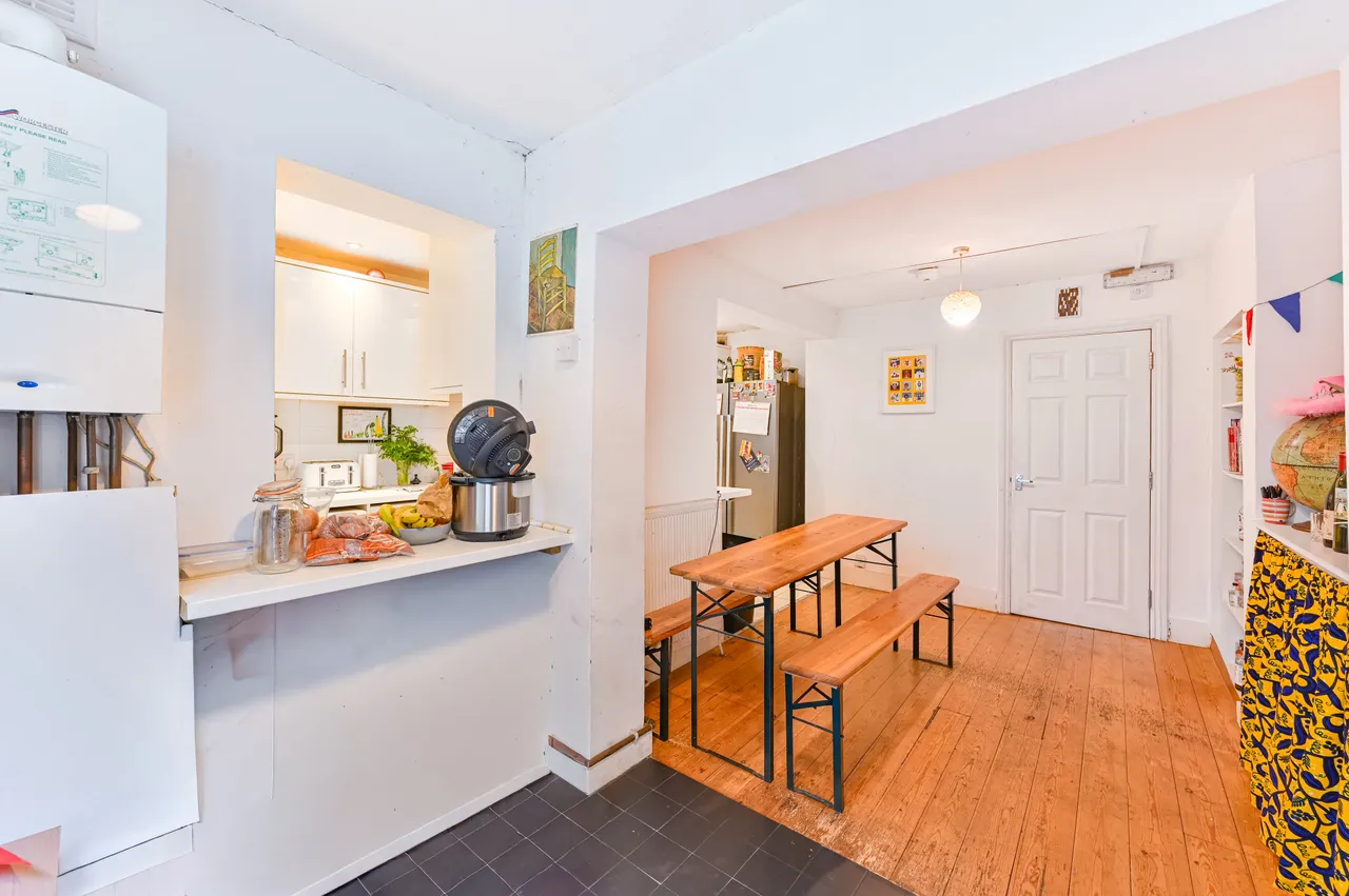 18 Rattray Road, London, photo 12