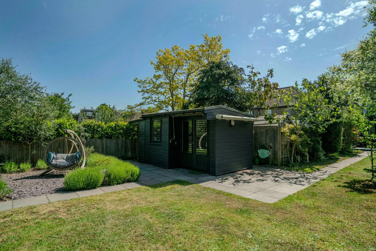 Holmesdale Road, Teddington, photo 11