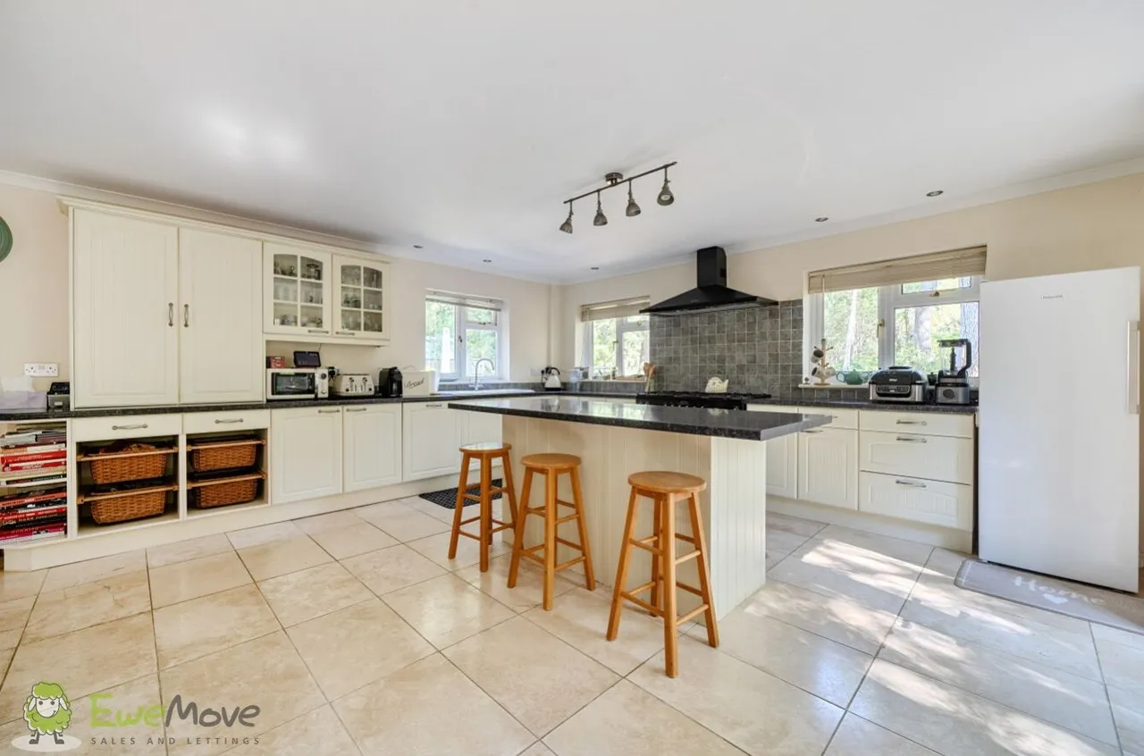 Hamble Drive, Tadley, RG26, photo 4