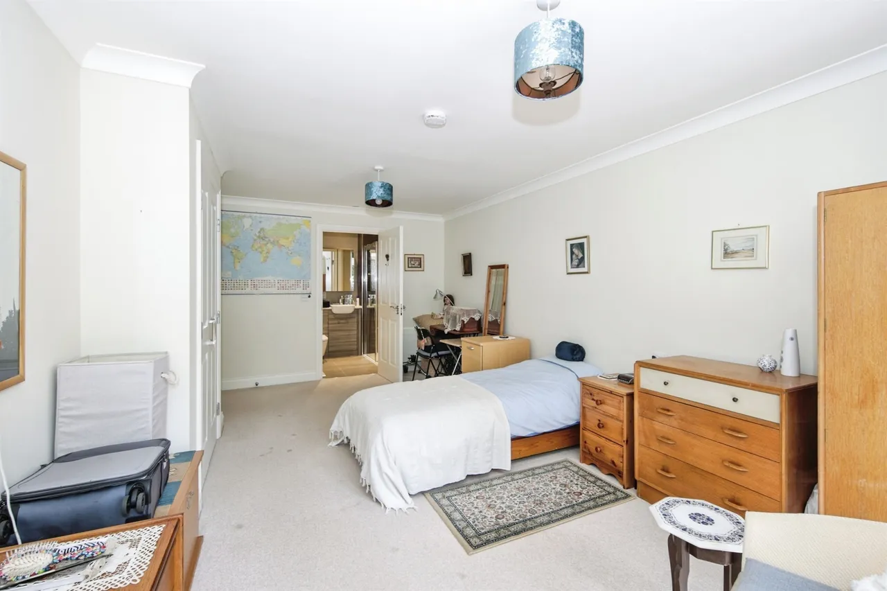 Albany Lane, Balsall Common, CV7, photo 4