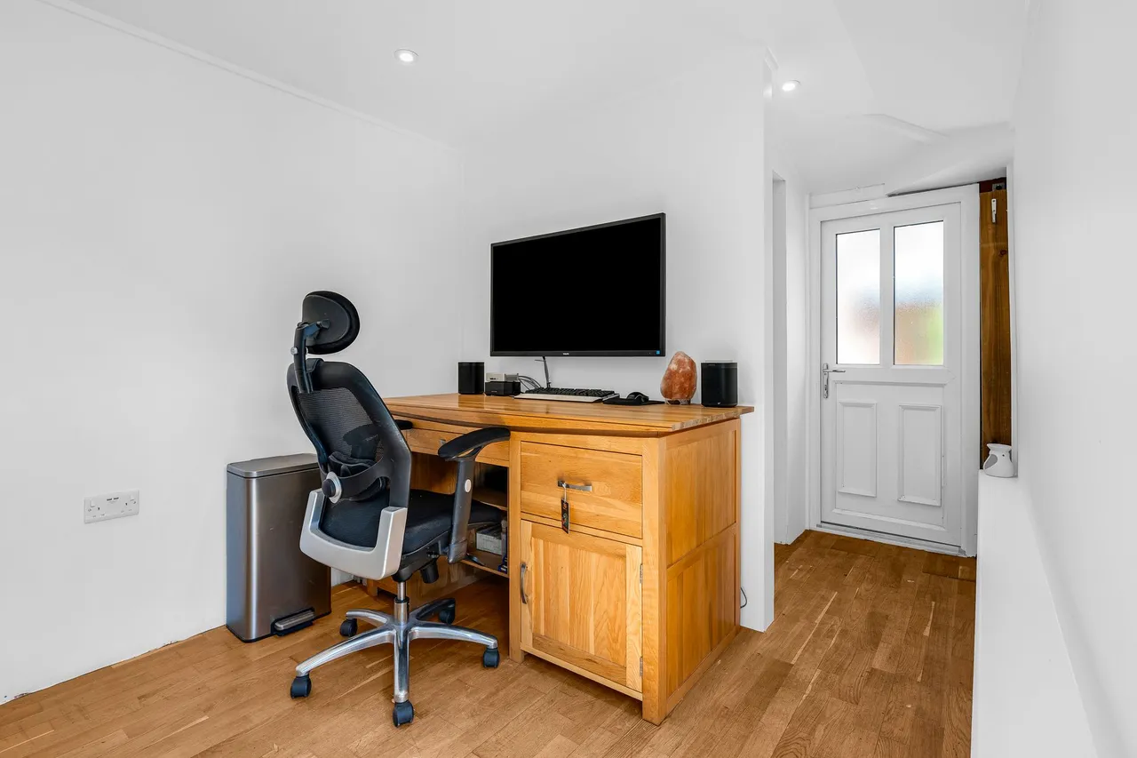 Olivers Way, Hertford Heath, Hertford, SG13 7FX, photo 24