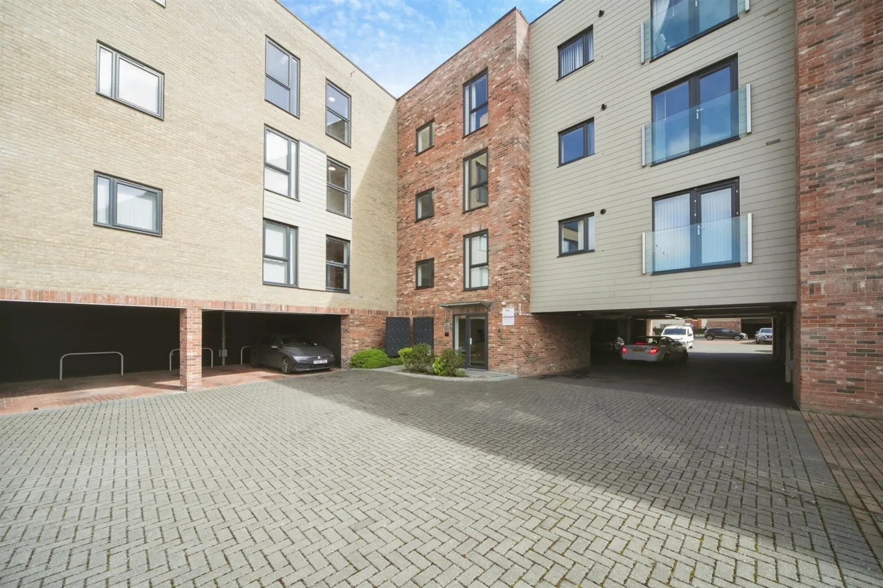 Station Hill, Bury St. Edmunds, photo 2