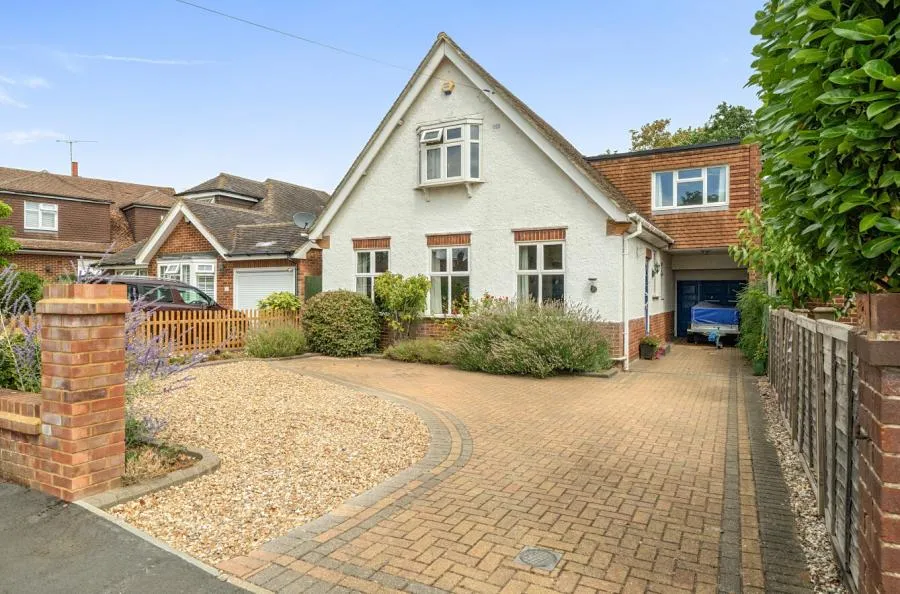 3 bed house for sale, Wroxham Road, Woodley, RG5