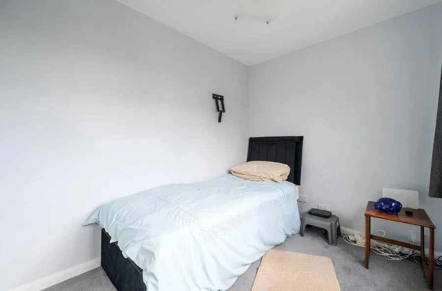 Wroxham Road, Woodley, RG5, photo 11