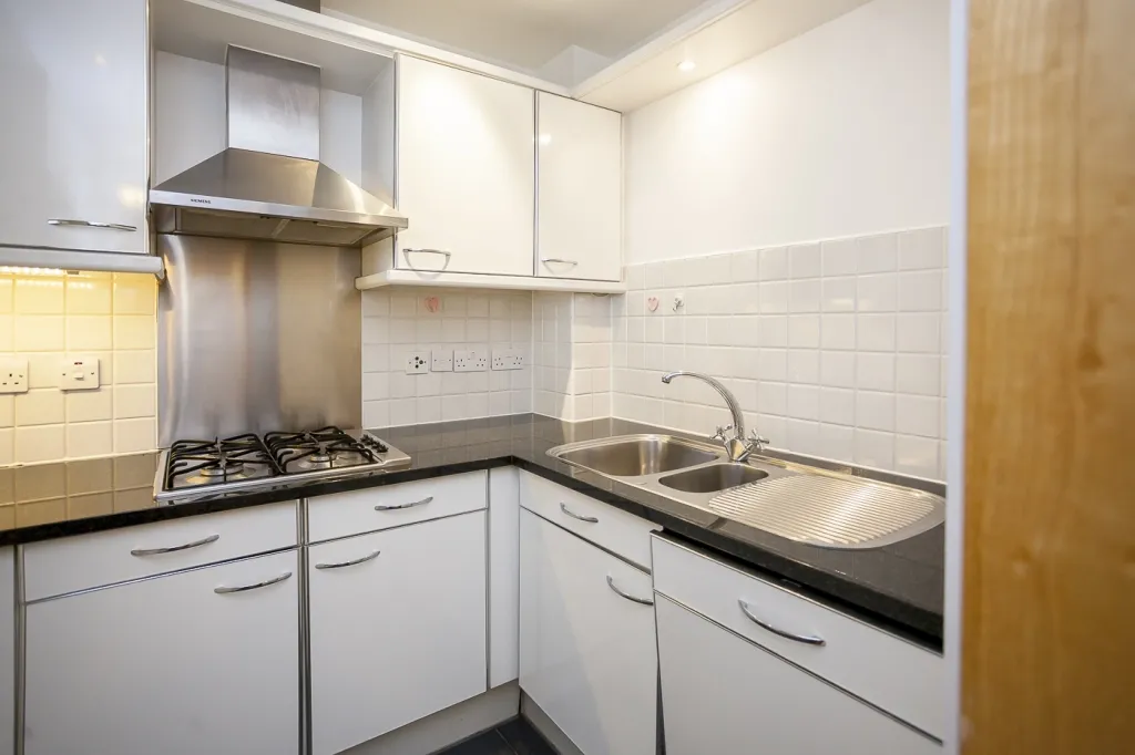 Wells Street, Fitzrovia, W1T, photo 11