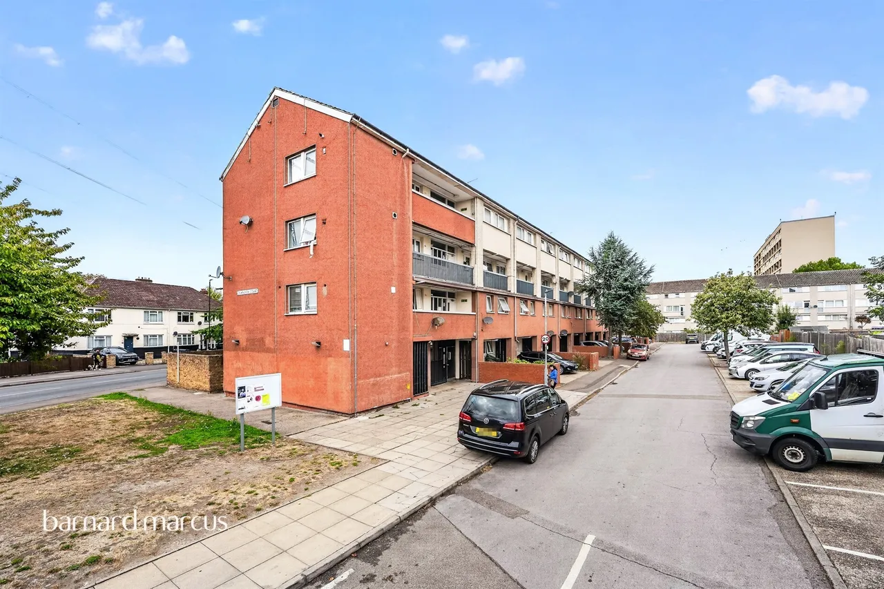 Phipps Bridge Road, Mitcham, photo 11