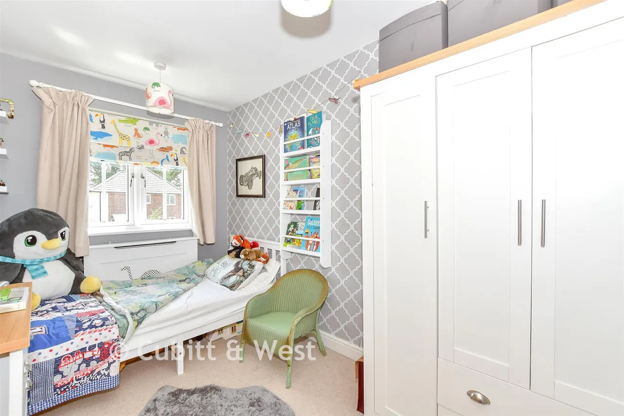 Yapton Road, Barnham, PO22, photo 11
