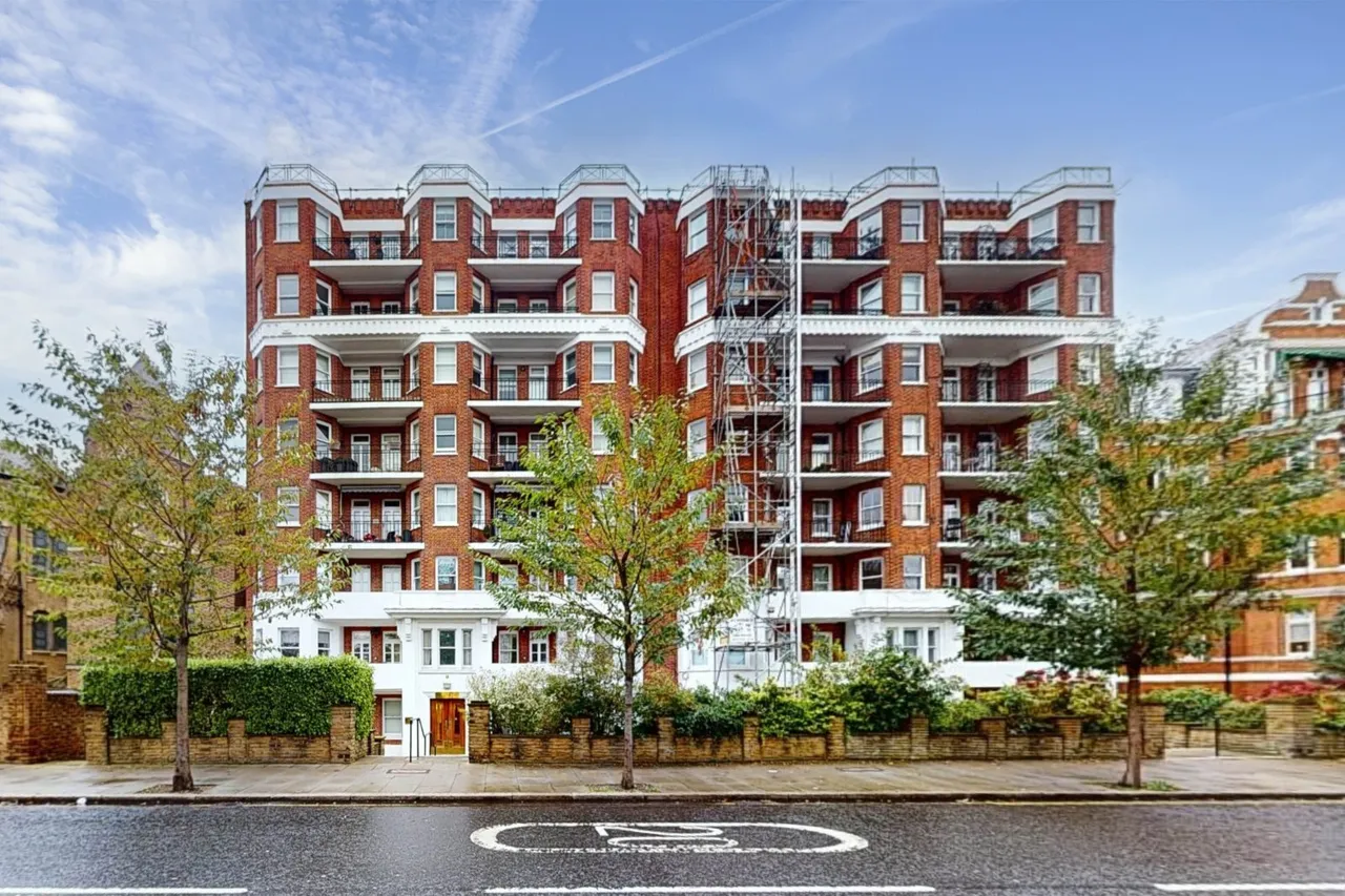 Abbey Road, St John's Wood, NW8, photo 2