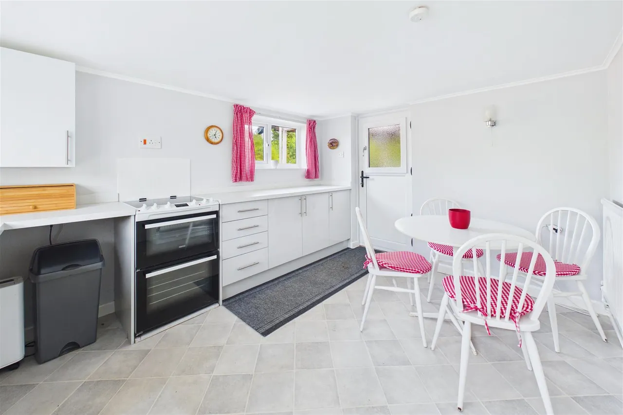 Mill Road, Hempnall, NR15, photo 4