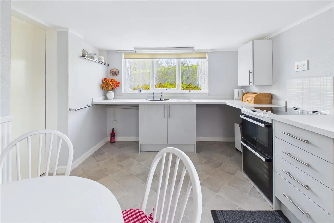 Mill Road, Hempnall, NR15, photo 3