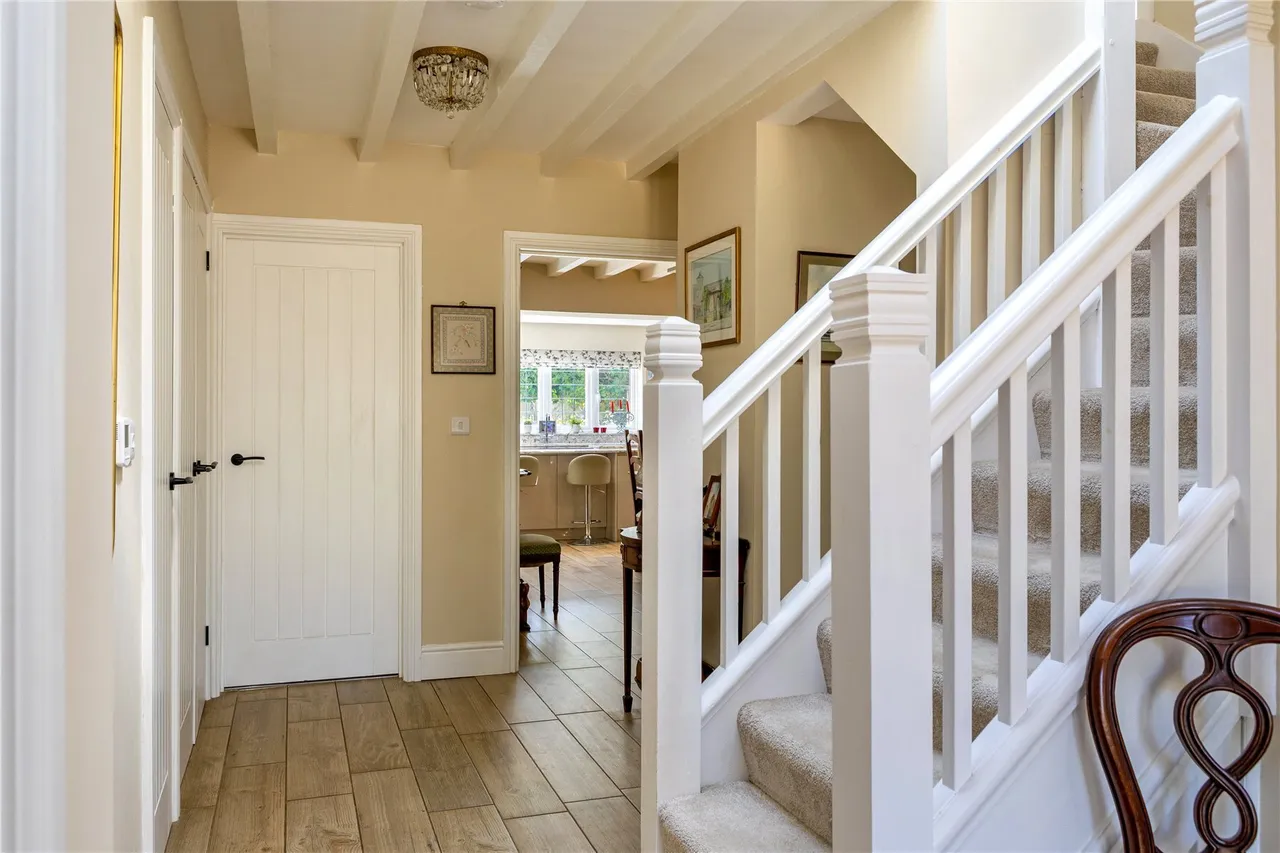 Gillingham Road, Milford on Sea, Lymington, Hampshire, SO41, photo 3