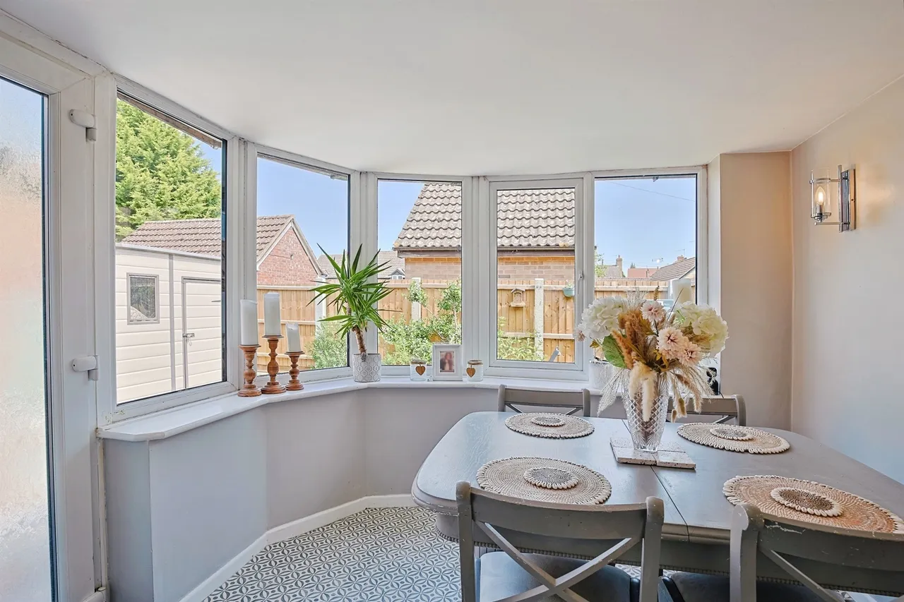 Grundle Close, Stanton, BURY ST. EDMUNDS, photo 6