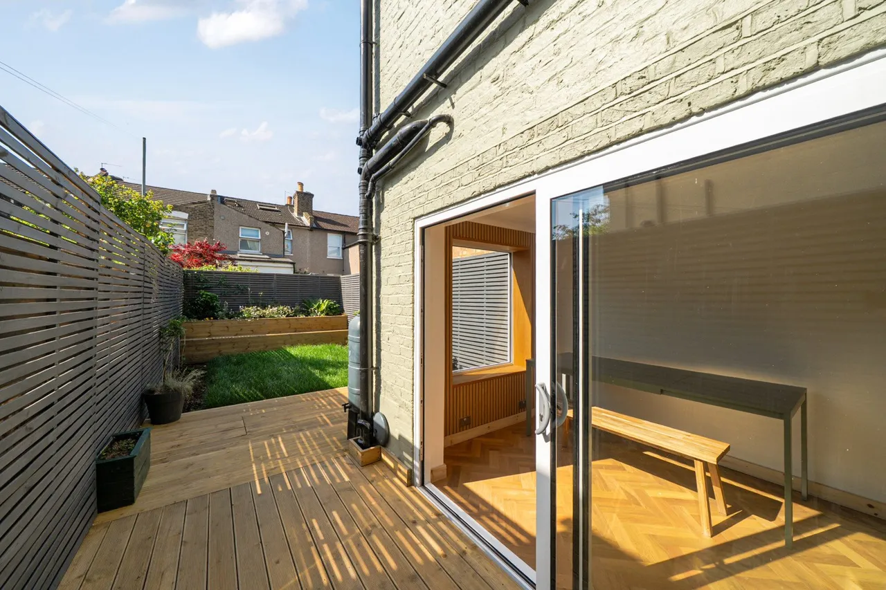 Waite Davies Road, SE12, photo 10