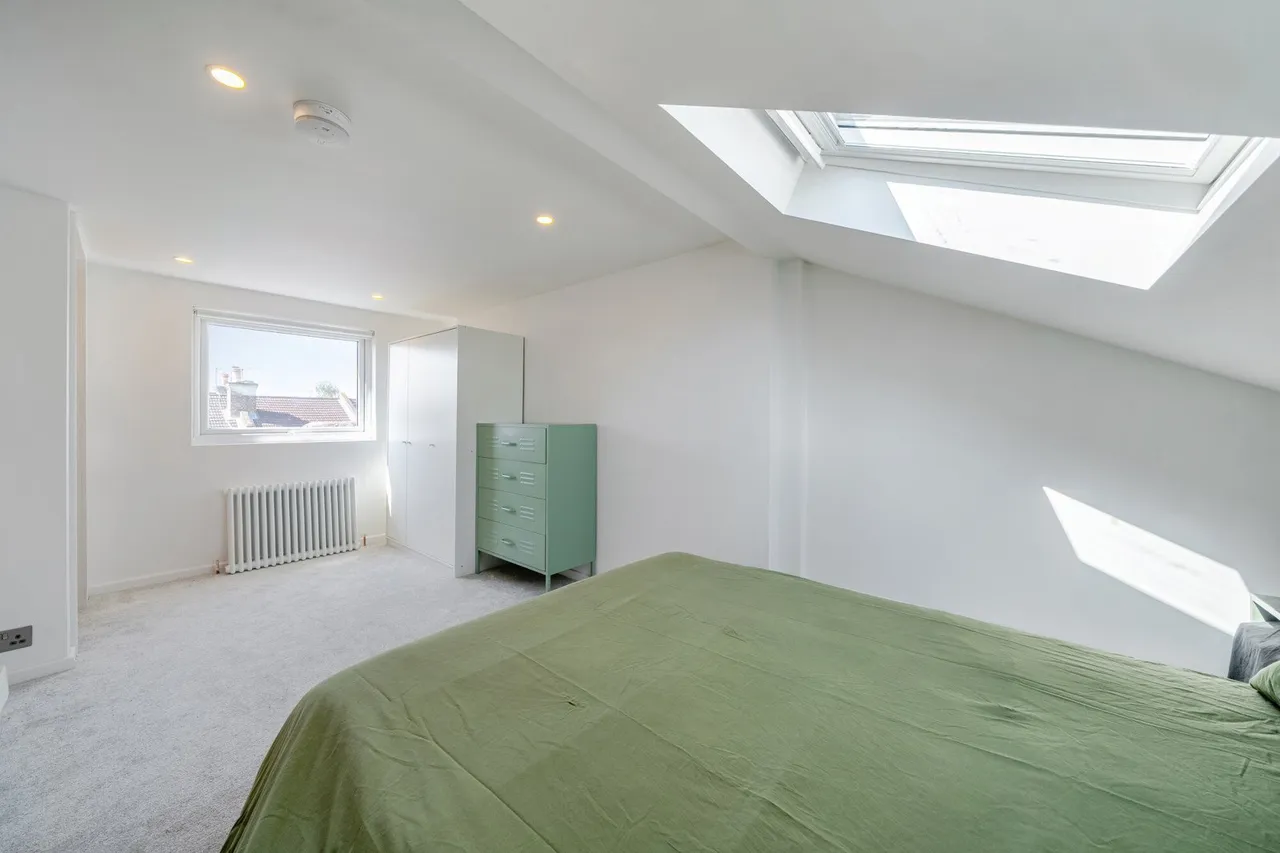 Waite Davies Road, SE12, photo 15